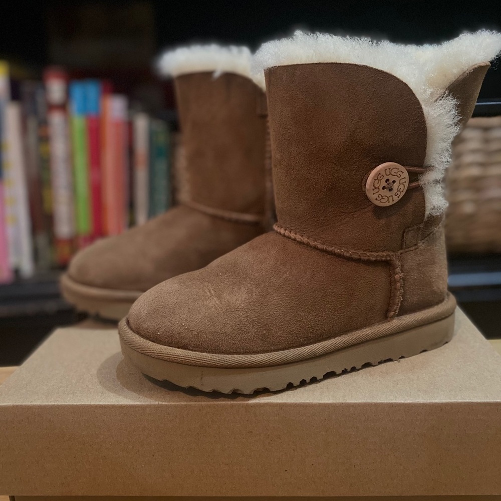 UGG kids